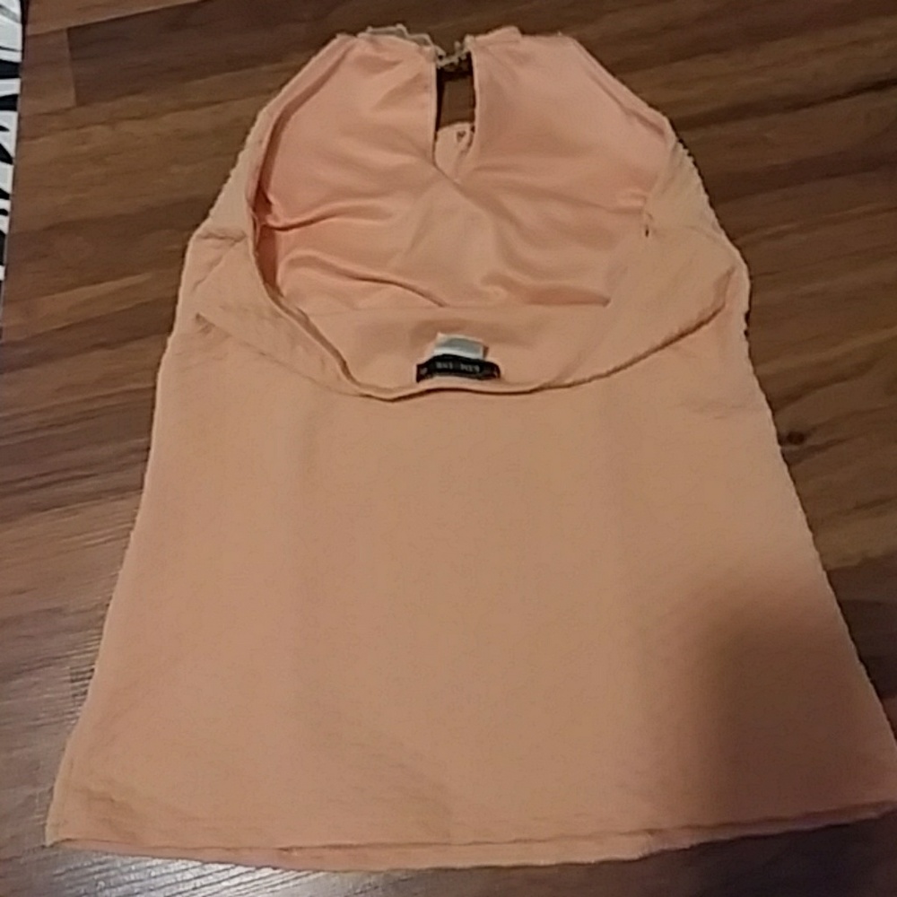 Halter top - Picture 3 of 4